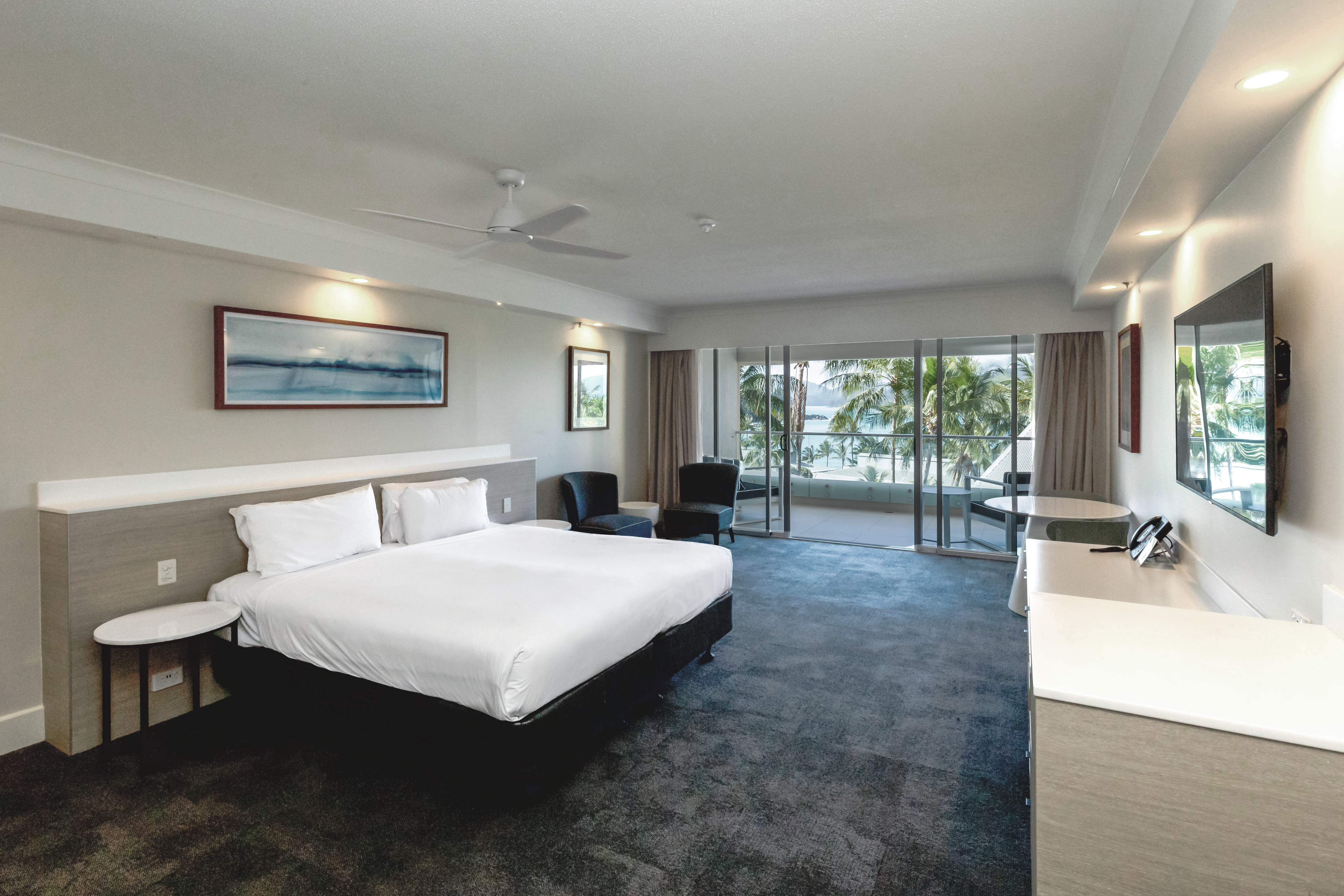 Photo of Reef View Hotel: a hotel room, not necessarily the accessible one