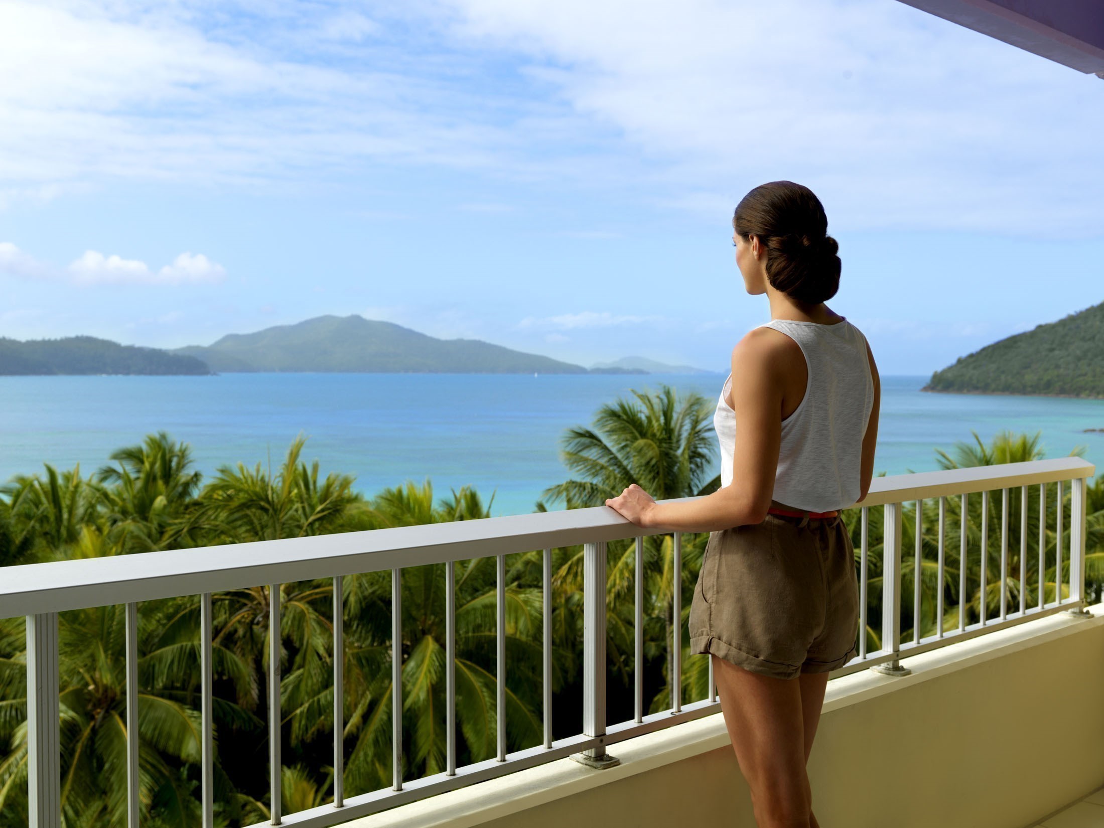 Outlook from the Coral Sea View room - Hotel Hamilton Island