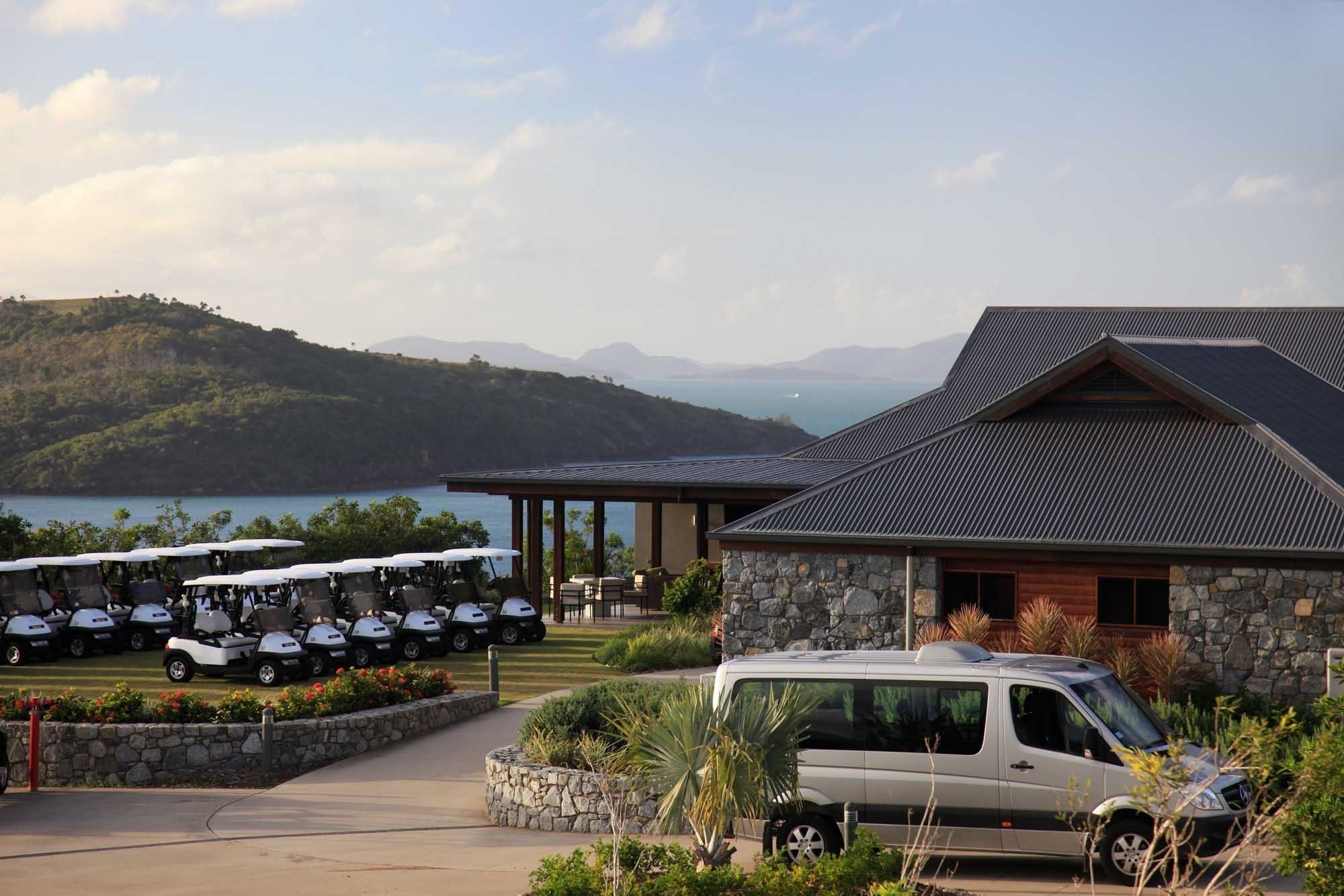 Have a relaxing lunch at the Clubhouse on Dent Island - Hamilton Island golf holidays 